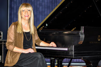 Pauline Martin Receives Steinway Artist Award